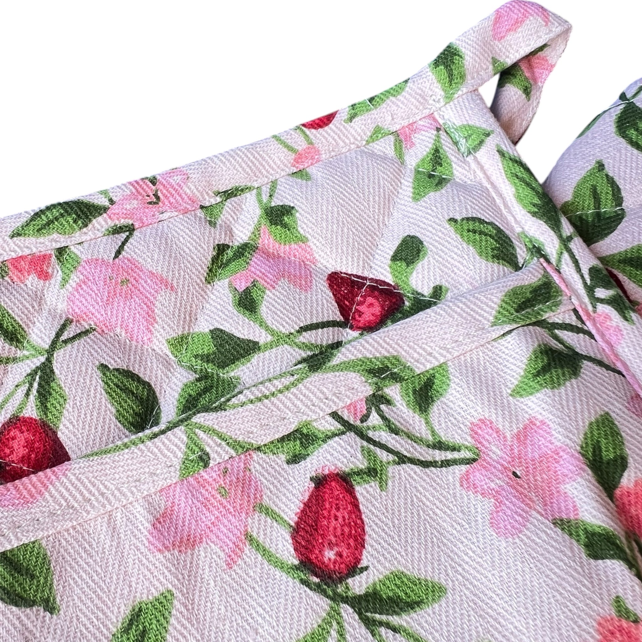 Botanical Berry Cotton Oven Mitt & Potholder Set